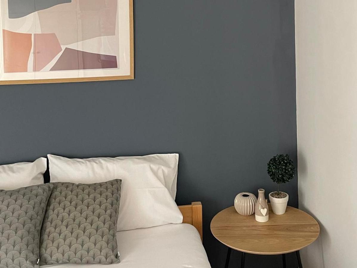 Comfy Studio Lamia Luaran gambar